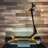 Patineta Scooter amarilla eléctrica Mukuta 9+ 48V 15.6AH. Yeaah